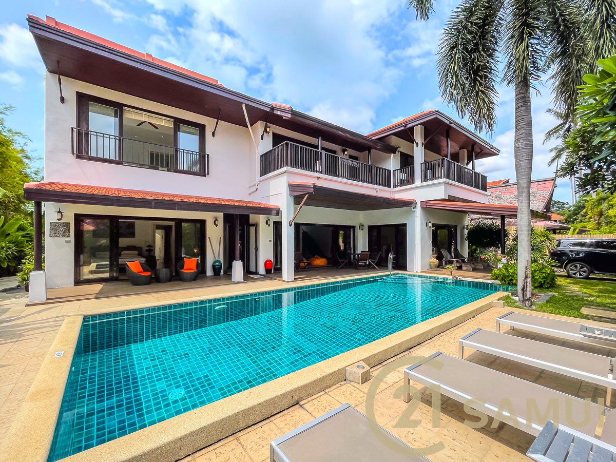 Century 21 Samui offers you:
Beach Villa With 4 Bedrooms Located Near Schools Fo…