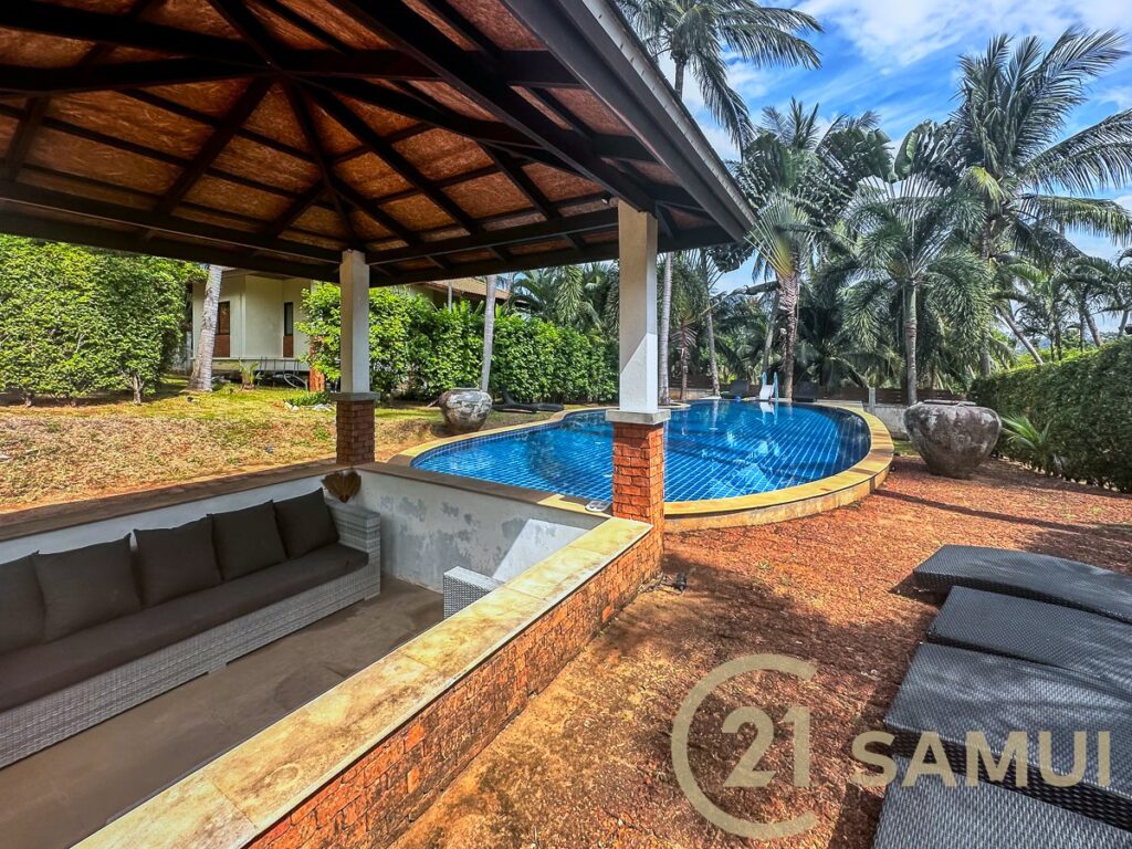 Century 21 Samui offers you:
3 Bedrooms Bungalow With Shared Pool For Sale In Lamai, Koh Samui, Surat Thani
Asking price is in Thai Baht at : 5,015,000 THB

CENTURY 21 PROPERTY ID: 66683

Features :
3…