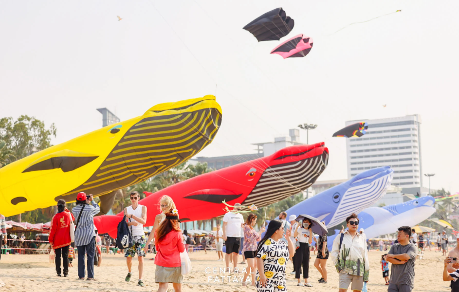 Snoopy Takes Flight: Pattaya’s Kite Festival Soars in 2025 – Pattaya News – Thailand News, Travel & Forum